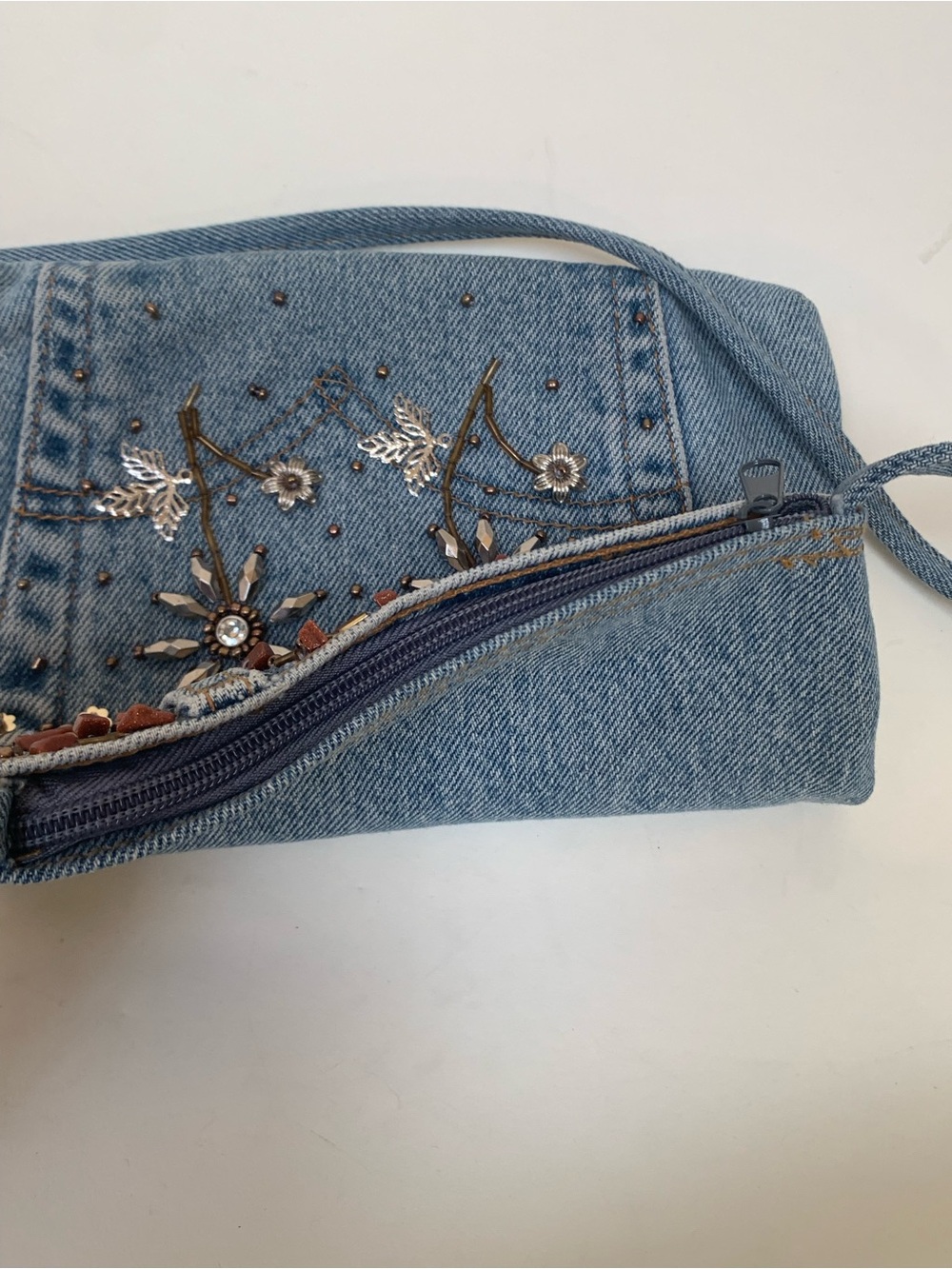 Handcrafted Levi’s Beaded Embellished Denim Light Blue Crossbody Bag Purse Tab - Picture 4 of 8